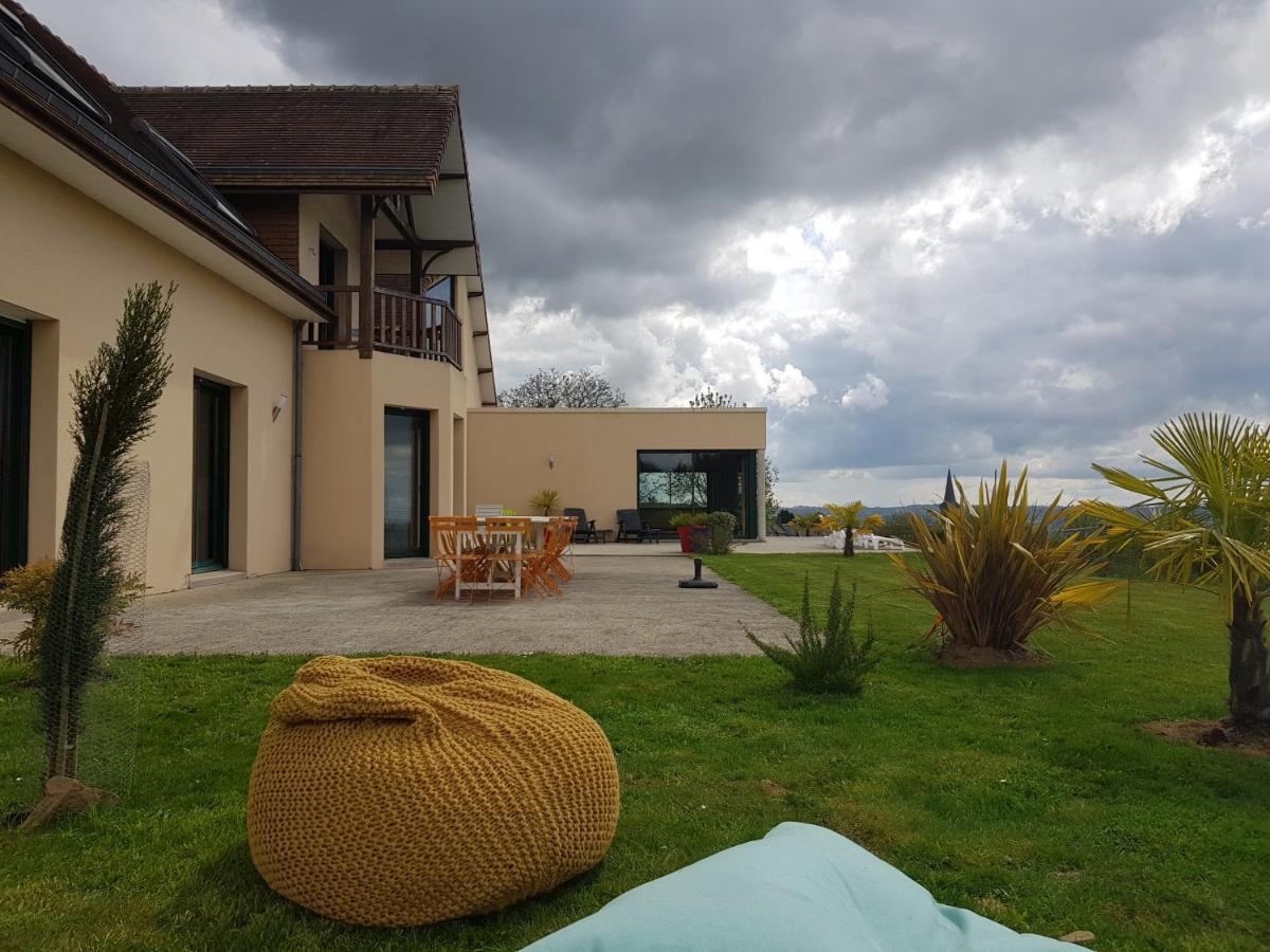 Magnifique Villa Avec Piscine Interieure Saint-Pois Exteriör bild