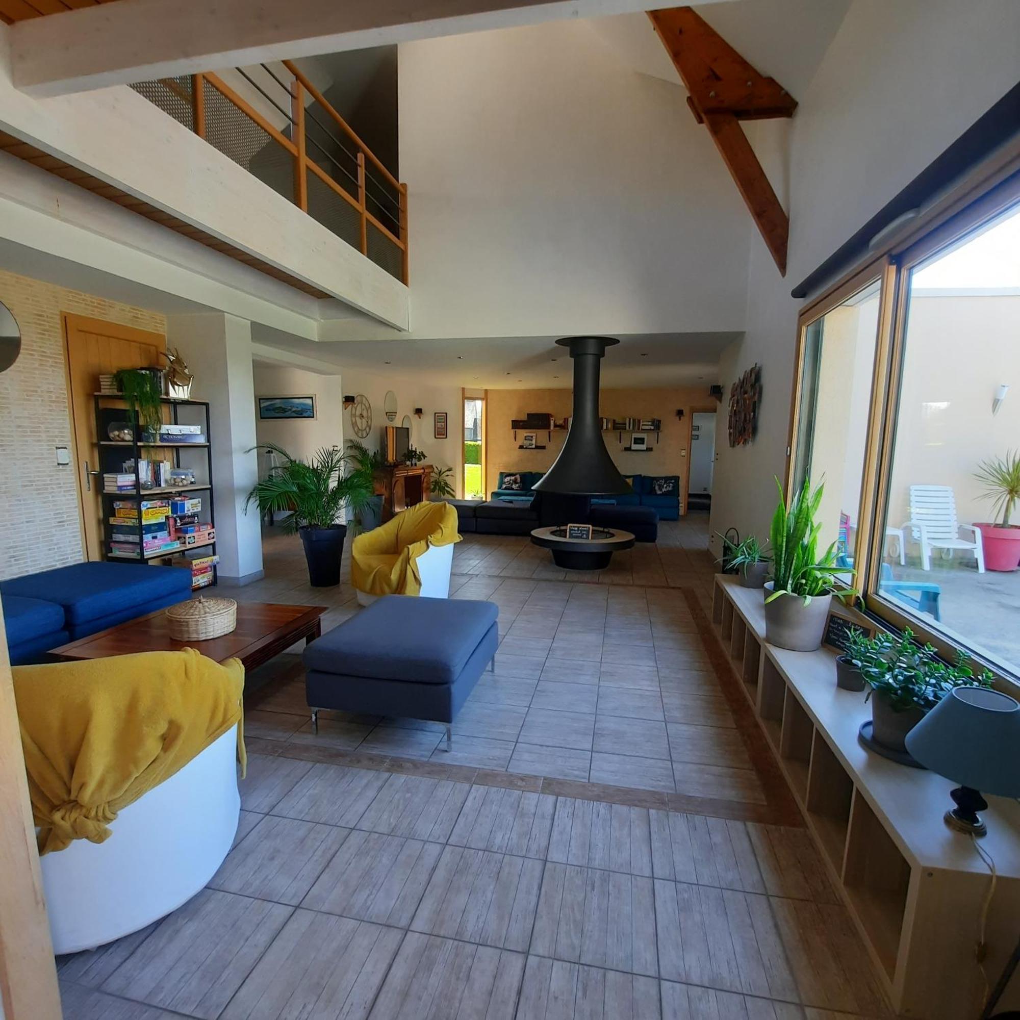 Magnifique Villa Avec Piscine Interieure Saint-Pois Exteriör bild
